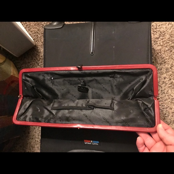 Nuovedive  - Red Leather Clutch (Good Condition) - Picture 3 of 4